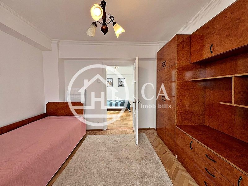 Apartament de închiriat cu 4 camere în zona Ultracentrală, Oradea - Poză 10