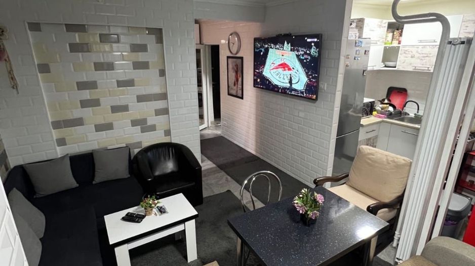 GARSONIERA COLENTINA, PET-FRIENDLY, DORMITOR SEPARAT,  MOBILAT/UTILAT - Poză 4