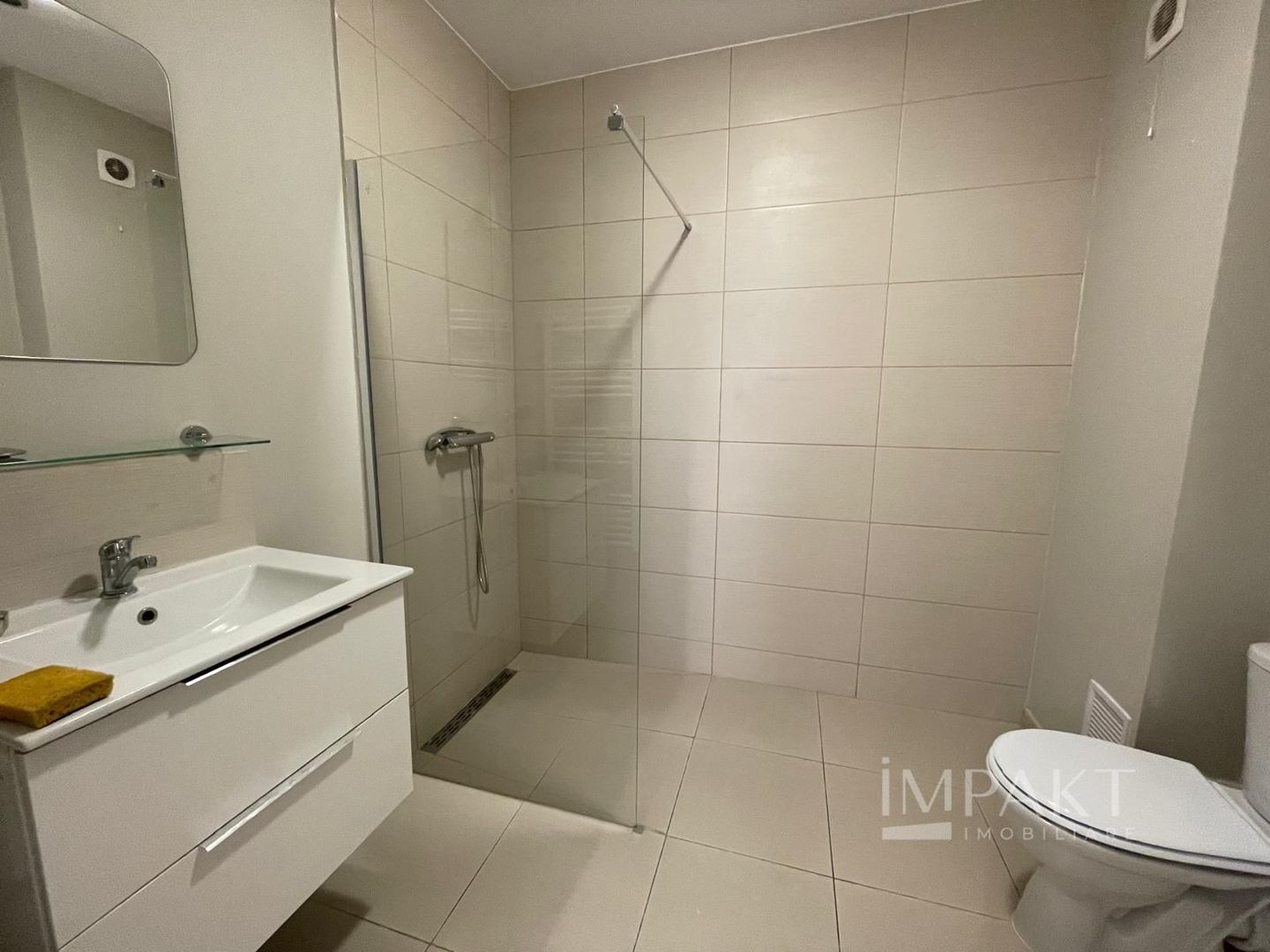 Apartament superb de locuit sau investitie in zona centrala cu 3 camere! - Poză 8