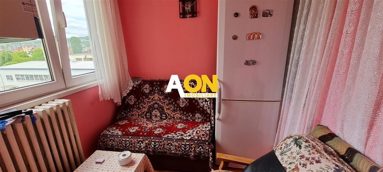 De vanzare apartament 3 camere Ampoi 2 - Poză 5