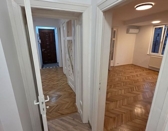 Închiriere 3 camere Unirii, Coposu, etaj 2, centrala, 100 mp, pretabil Birou - Poză 7