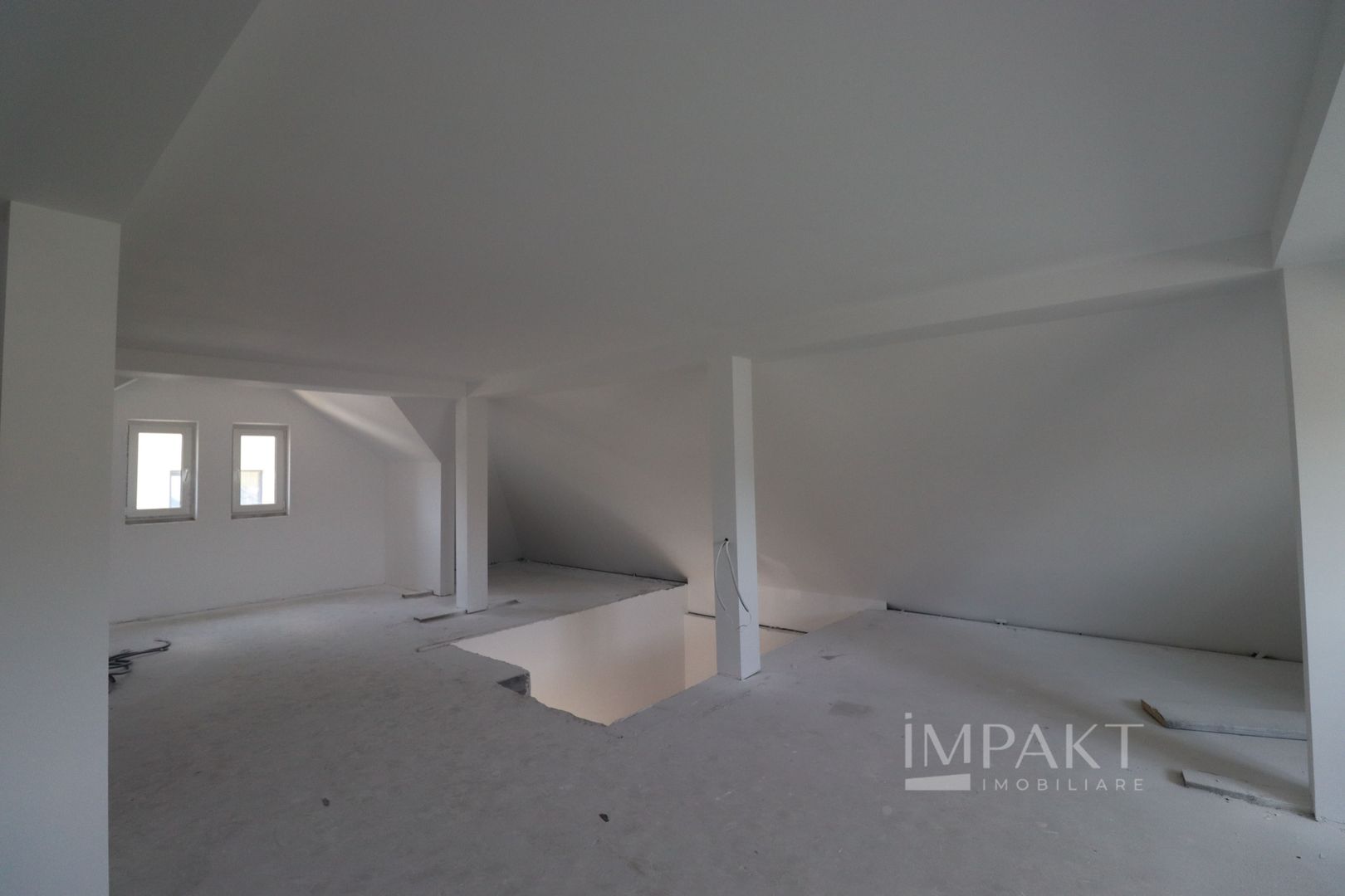 Casa individuala cu teren de 440 mp, situata in Dezmir! - Poză 22