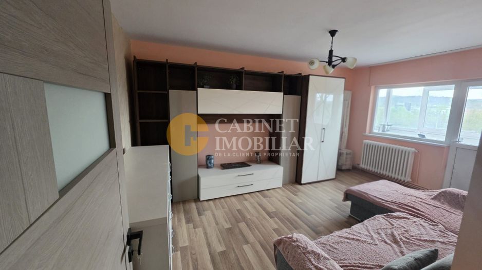APARTAMENT 3 CAMERE - METALURGIE - DECOMANDAT - Poză 1