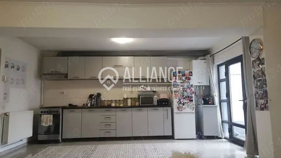 Faleza Nord (cod04)-Casa de vanzare in apropiere de Universitate - Poză 1
