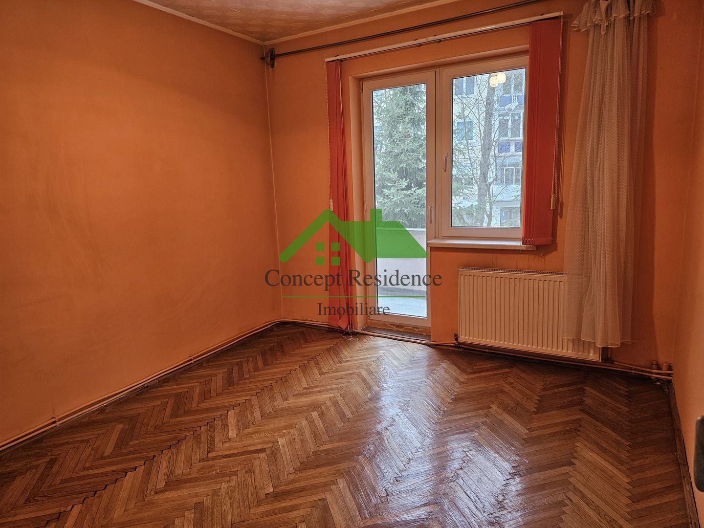 Apartament 4 camere +garaj– decomandat – str. Ioan Slavici, et.1 - Poză 6