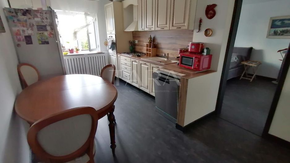 Apartament confortabil,  4 camere decomandate in Marasti. - Poză 1