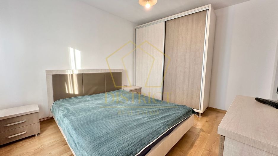 Duplex cu 4 camere si dressing mobilat in Giroc zona Planetelor la asfalt. - Poză 12