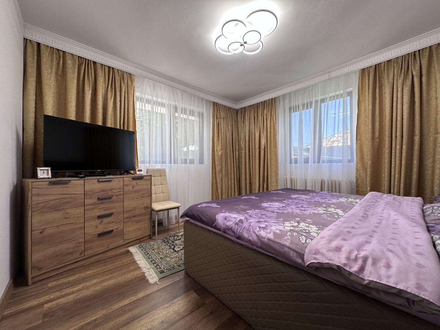 Gata de locuit! Vanzare casa cu 5 camere in Priboiu, com.Branesti - Poză 20