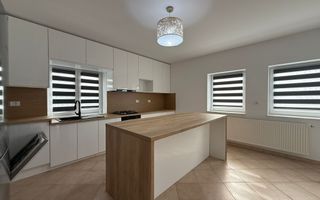 Vila moderna Corbeanca-spatiu, confort si intimitate - Poză 6