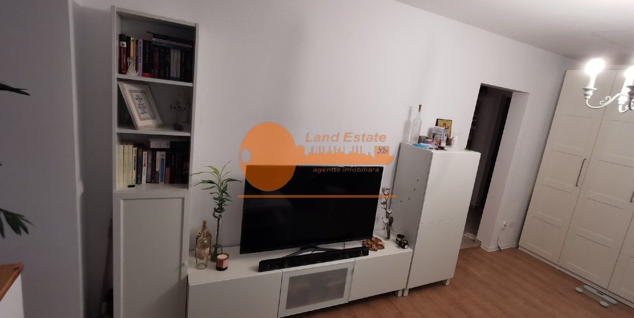 2 camere la 450m de metru Gorjului - Poză 1