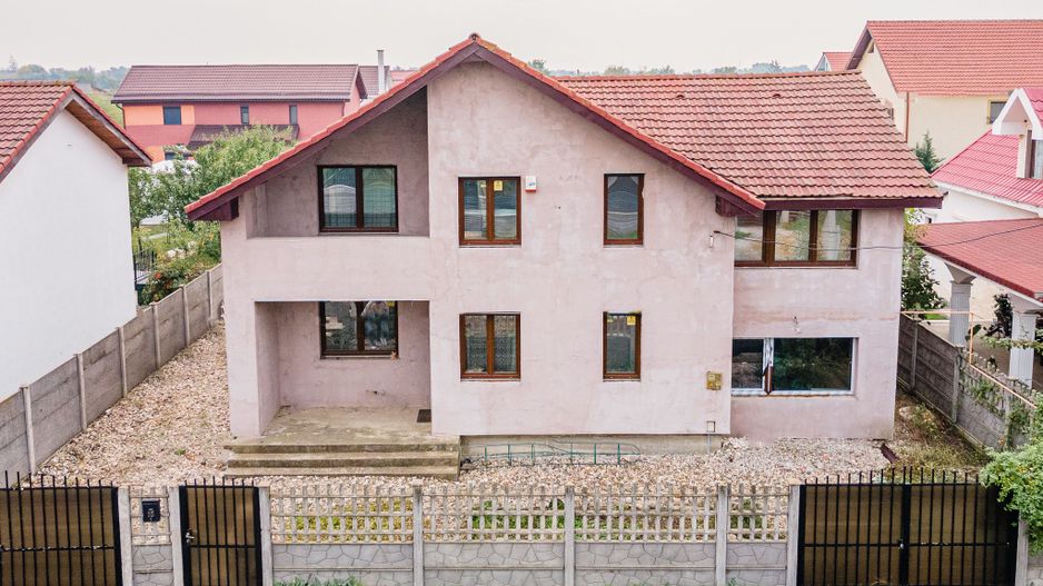 Casa Individuala 176mp | 4 Dormitoare&Garaj | Parter Finalizat&Mobilat - Poză 1