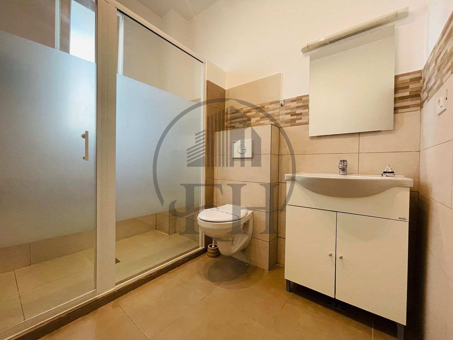 SOLD / VANDUT Apartament cu 2 camere de vânzare în zona Nord - Poză 2