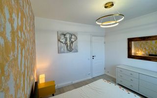 Apartament 3 camere decomandat Podu Ros  Piata Nicolina - Poză 9