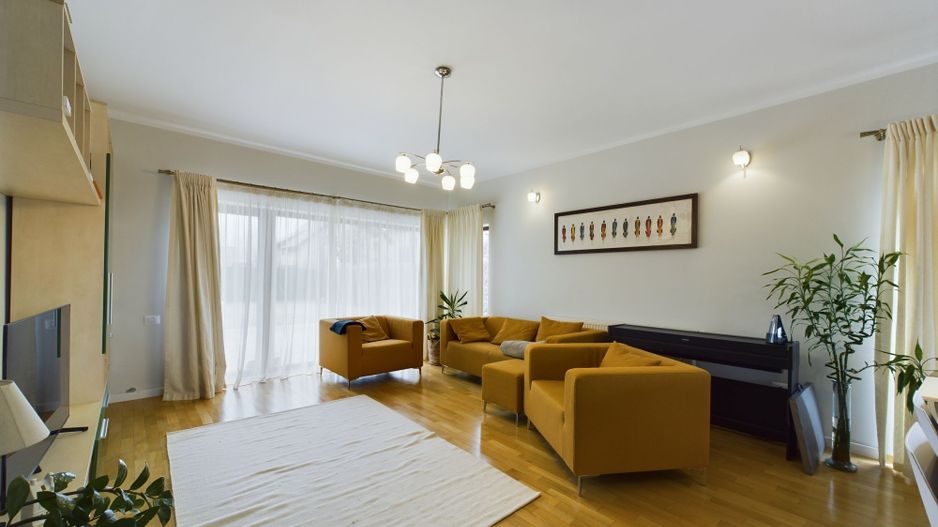 Casă individuală, zona Aradului - Poză 1