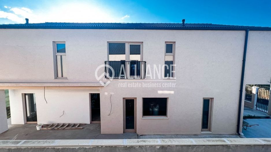 TOMIS PLUS (COD 05)Casa Premium Intr-un Cartier Nou  Liniste, - Poză 35