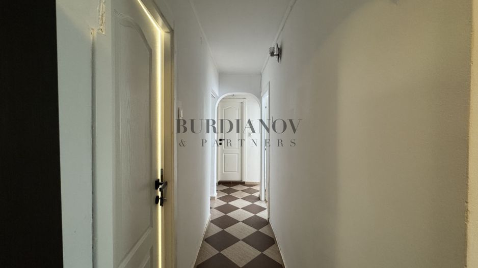 Apartament cu 3 camere de vânzare Titan/1 Decembrie 1918 - Poză 7