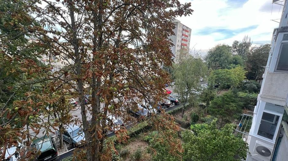 KM 4-5 - Apartament cu 3 camere situat la etajul 3 - Poză 19