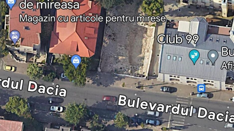 De vanzare teren Dacia - Poză 1