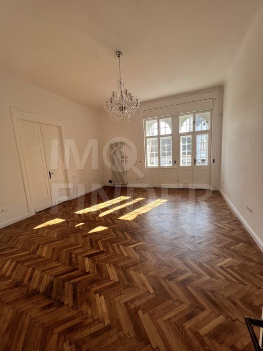 Vanzare   2 camere, 75 m, finisat, ultracentral, Bulevardul Eroilor - Poză 4