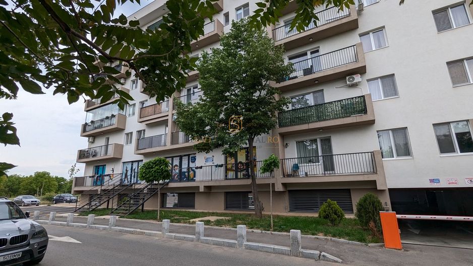 Spatiu comercial stradal, 182 mp, vitrina 11.5 ml, Grand Arena Mall - Poză 1