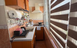 Apartament 2 camere, decomandat - Oras Codlea/Cartier Măgurii - Poză 6