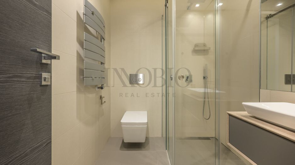 Reședință Exclusivistă cu 5 Camere | 201 mp | Terasă 25 mp - Poză 30