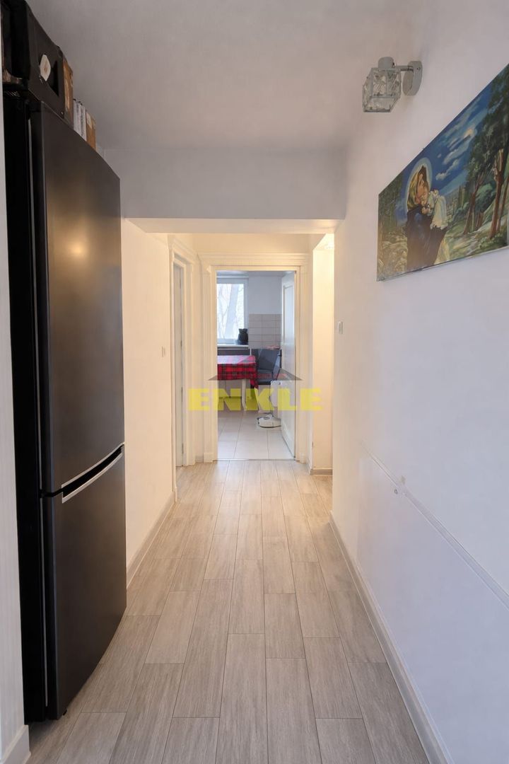 Apartament 4 camere DECOMANDAT – Ultracentral, Bd. Mihai Eminescu - Poză 9