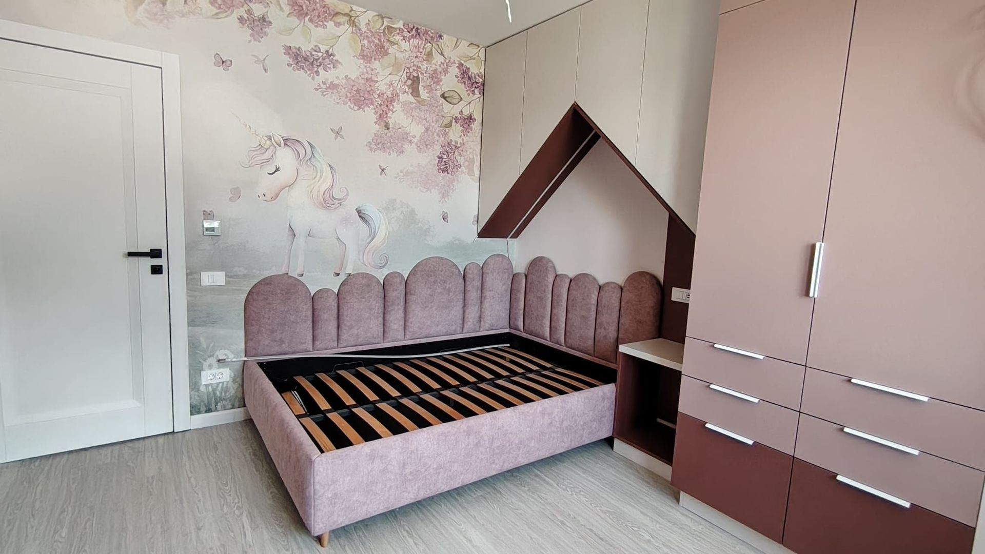 O locuință care inspiră. Un stil de viață care se simte. - Poză 2