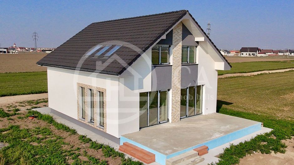 Casă de vânzare cu 4 camere in Sântandrei, Bihor - Poză 3