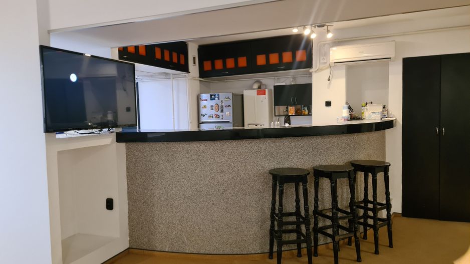 3 camere 93 mp 2/7 Calea Bucuresti - Vodafone - Poză 2