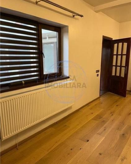De Inchiriat Casa 2 camere si curte, Alba Iulia sector 3 - Poză 3
