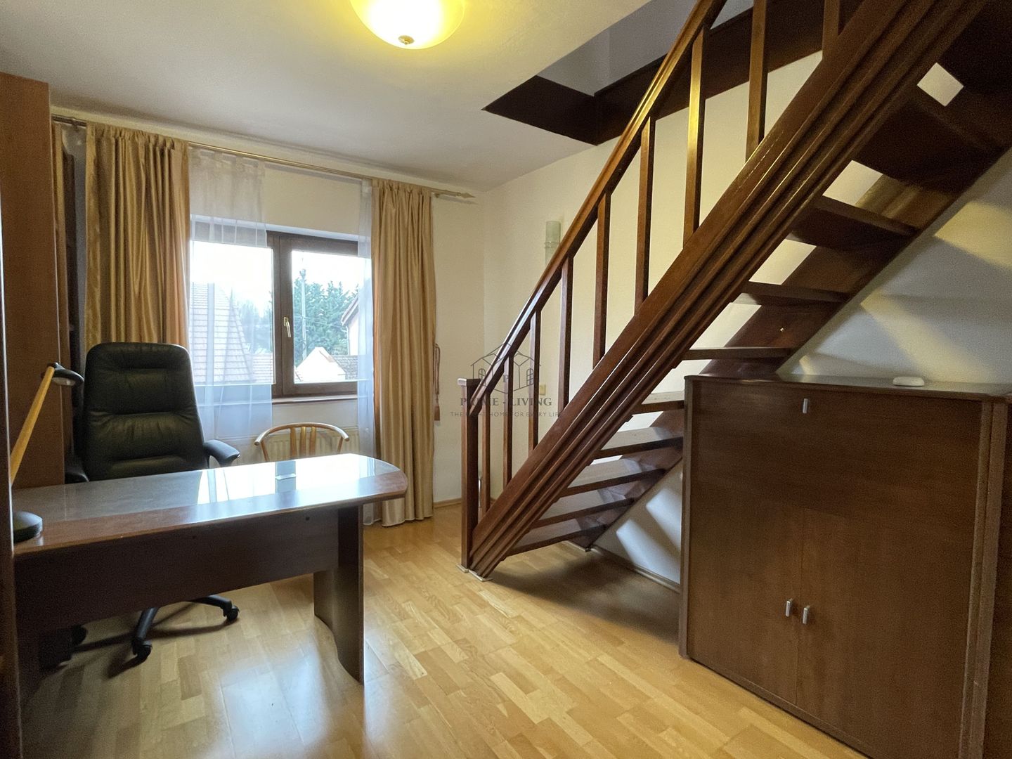 VILA CU 5 CAMERE LA INCHIRIERE LANGA BRITISH SCHOOL - Poză 5