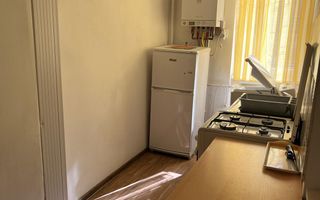 Inchiriezi apartament 2 camere Lunca - Poză 3