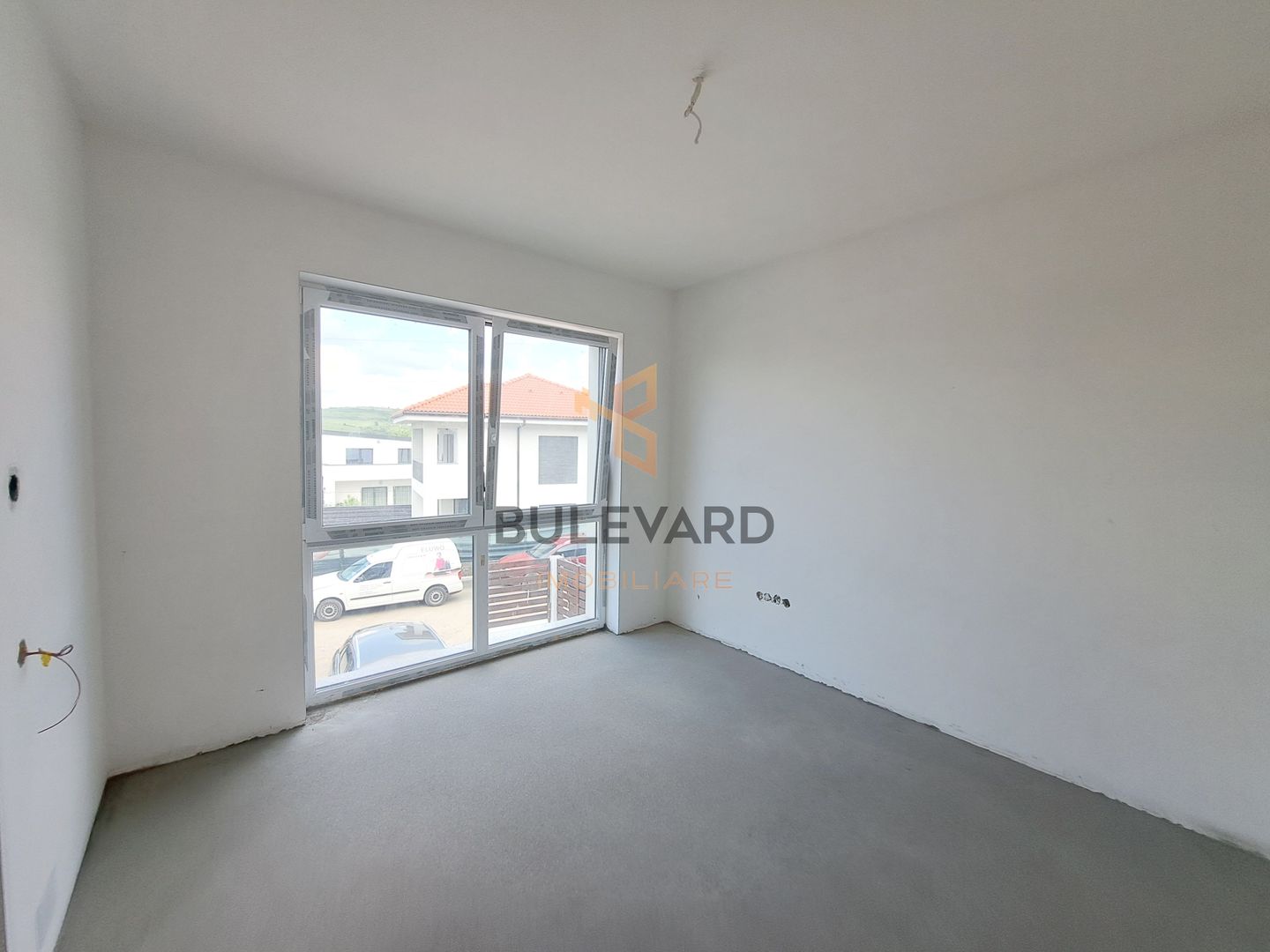 Casa individuala situata la 3 km de centrul orasului! - Poză 10