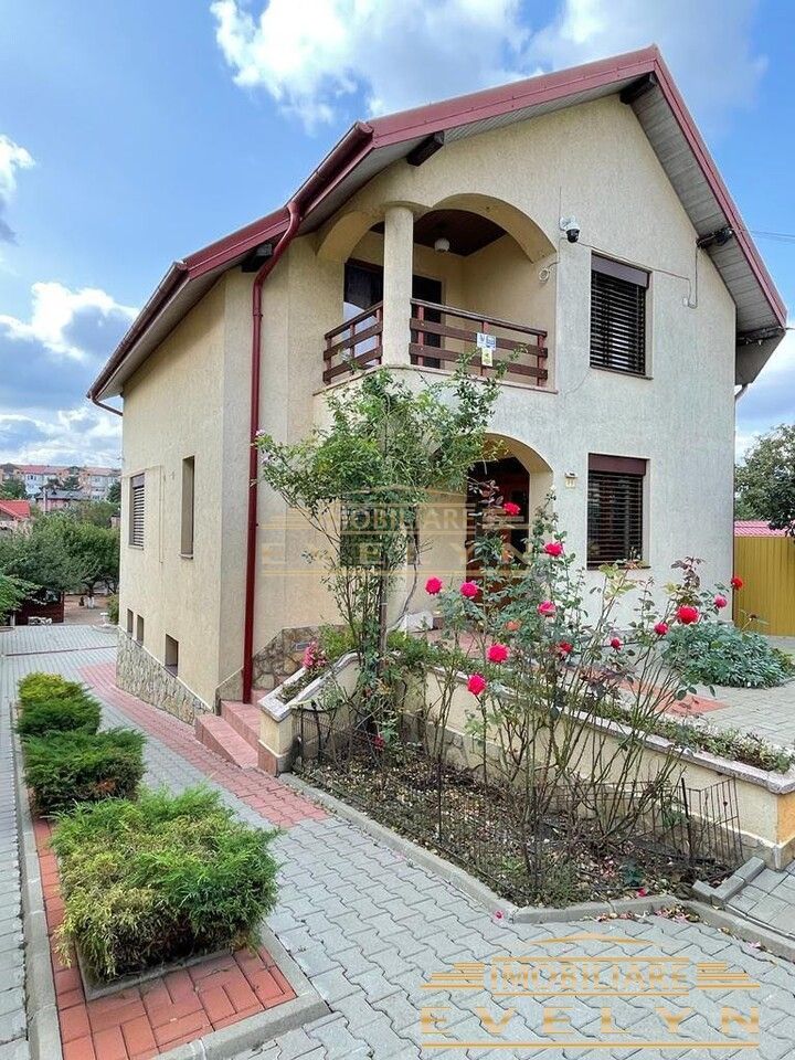 Vila de vanzare D+P+1 220 mp cu teren 300 mp, pret 285000 euro negociabil ! - Poză 9