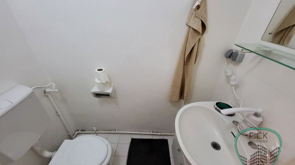 P 4083 - Apartament cu 3 camere în Târgu Mureș, cartierul 7 Noiembrie - Poză 8