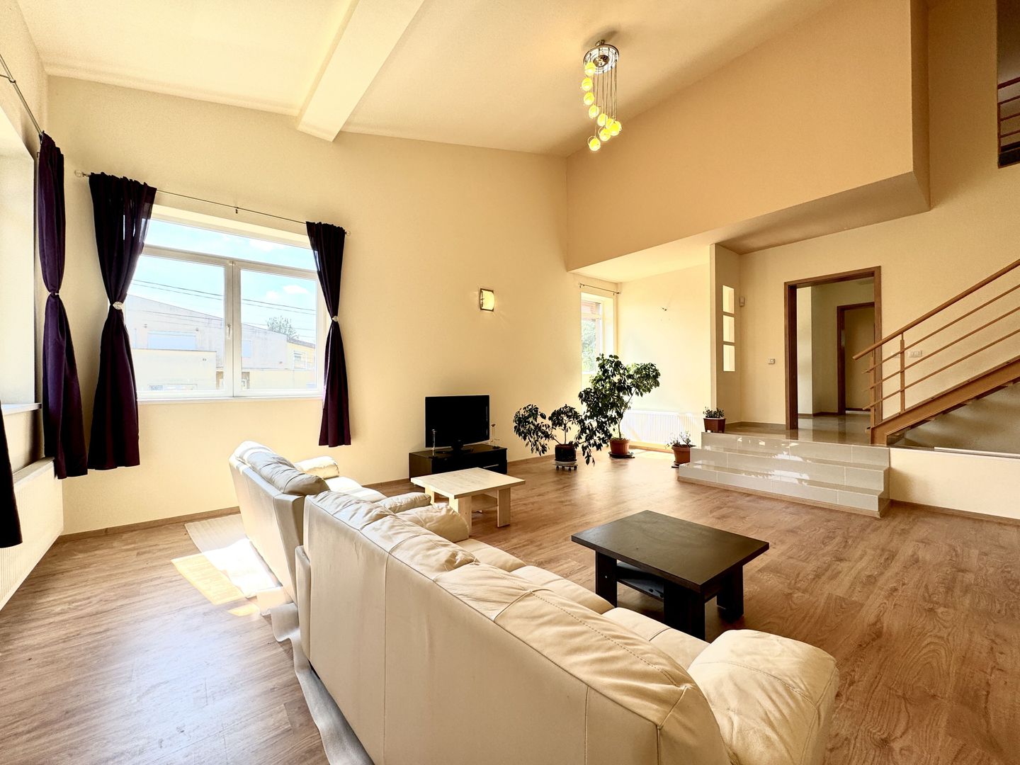 Proprietate de închiriat Dumbrăvița - Kaufland - Poză 4