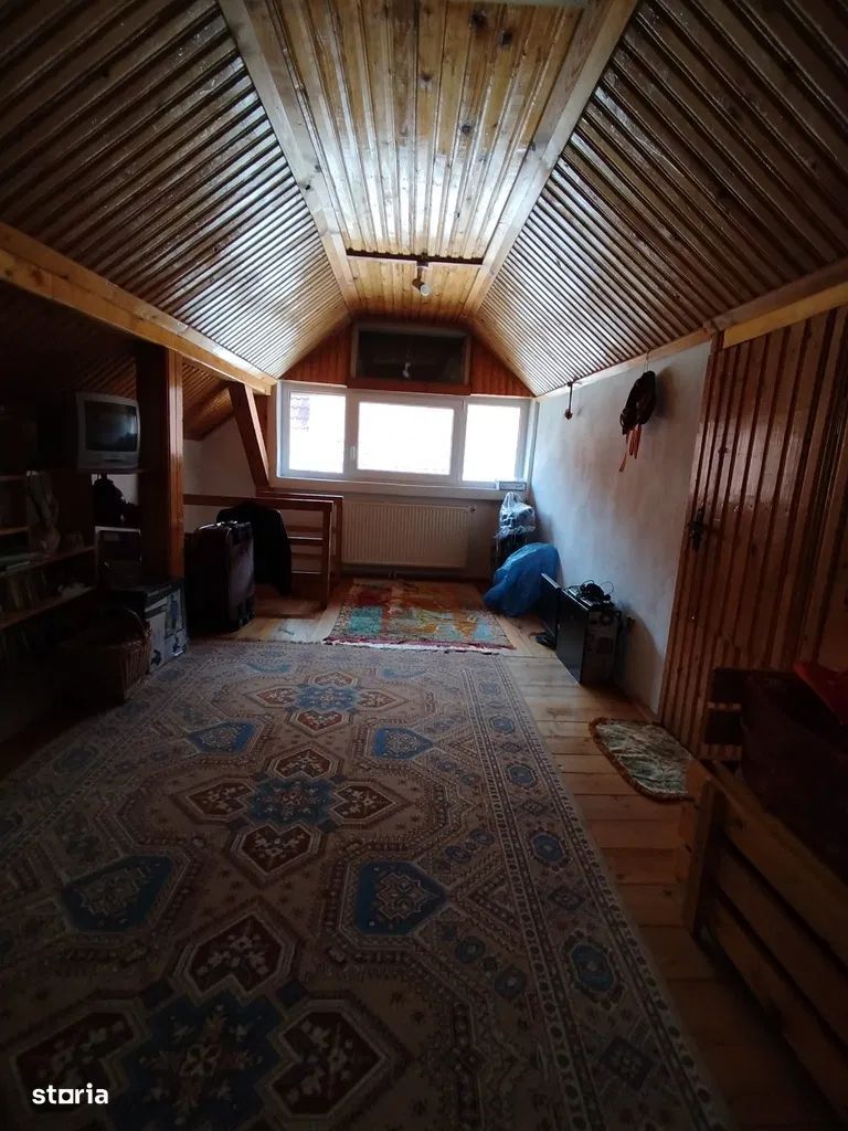 Casa individuala 140mp, teren 1555 mp, Sacele. - Poză 12