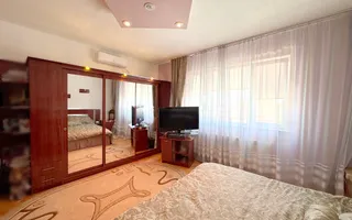 Casa cu 4 camere/teren 396mp/Garaj/Str.Stefan Augustin. - Poză 34