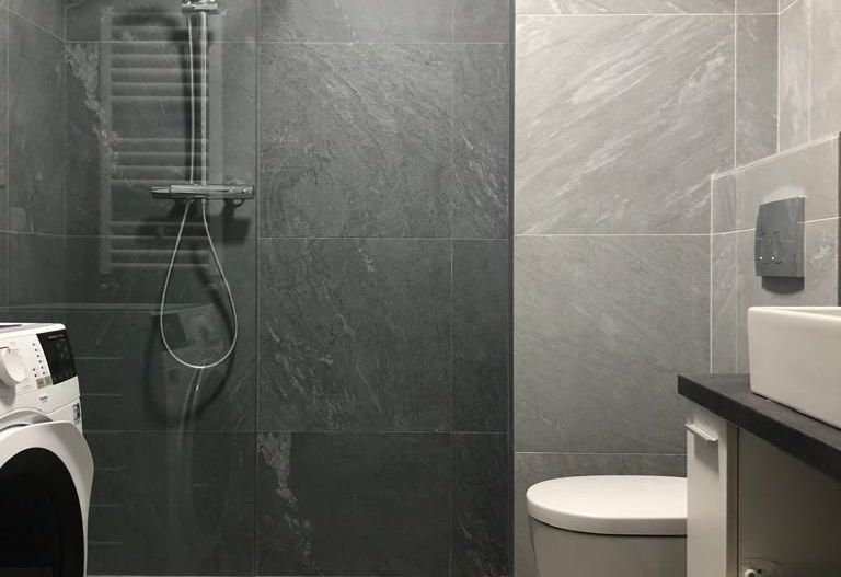 2 camere cu Parcare Subterana Piata 1 MAi - Poză 12