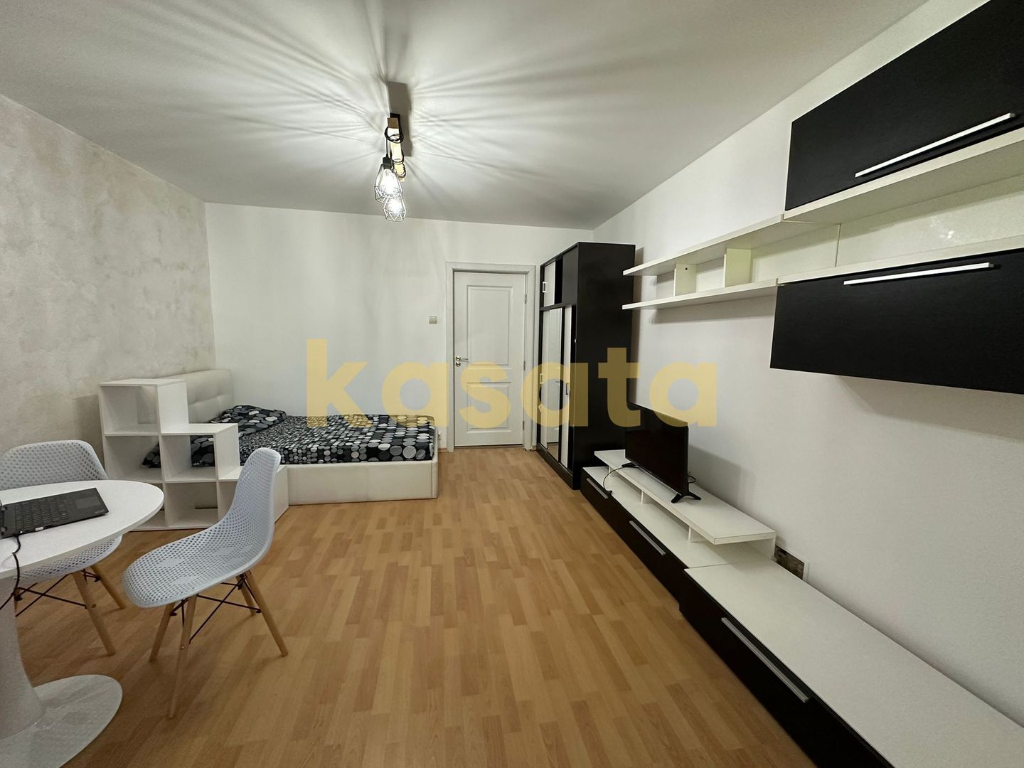Garsonieră 🏢 | Lujerului 📍 | 4 min Metrou 🚇 | Renovată complet ✨ - Poză 4