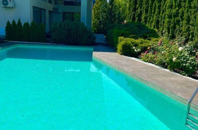 Vila lux de vanzare in cel mai dorit complex din Erou Iancu Nicolae-locatie rara - Poză 42