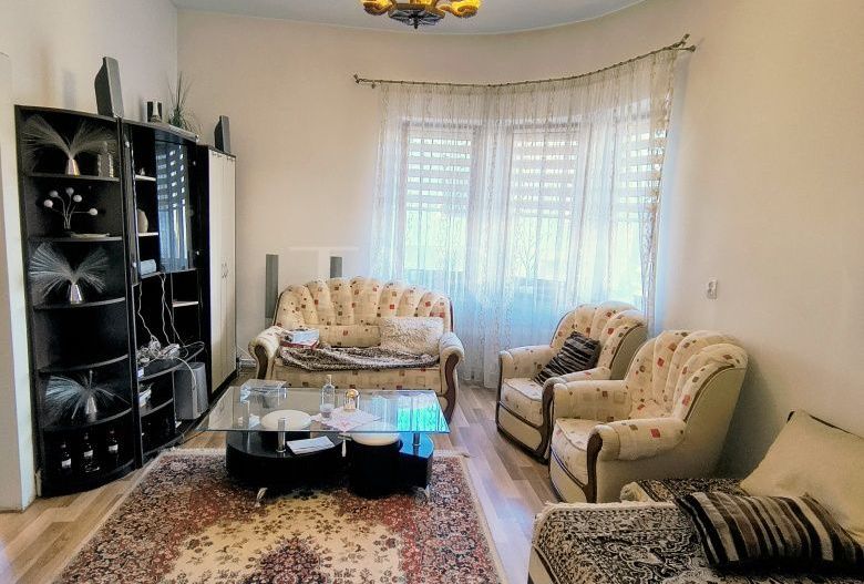 Vând apartament 3 camere zona strazii Horea - Poză 2