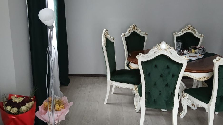 Oferta de inchiriere - Vilă modernă în Galați, str. Alexandru Cernat - Poză 2