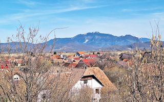 Comision 0%! Teren superb de 17000mp la 5 min de Castelul Bran, 13 euro/mp - Poză 3