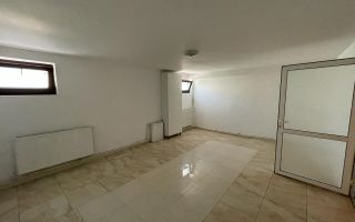 Imobil de vanzare 750 mp , zona Bucovina-pret 490000 euro neg - Poză 3