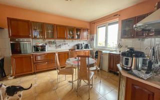 Inchiriere Casa in cartierul Europa! - Poză 9