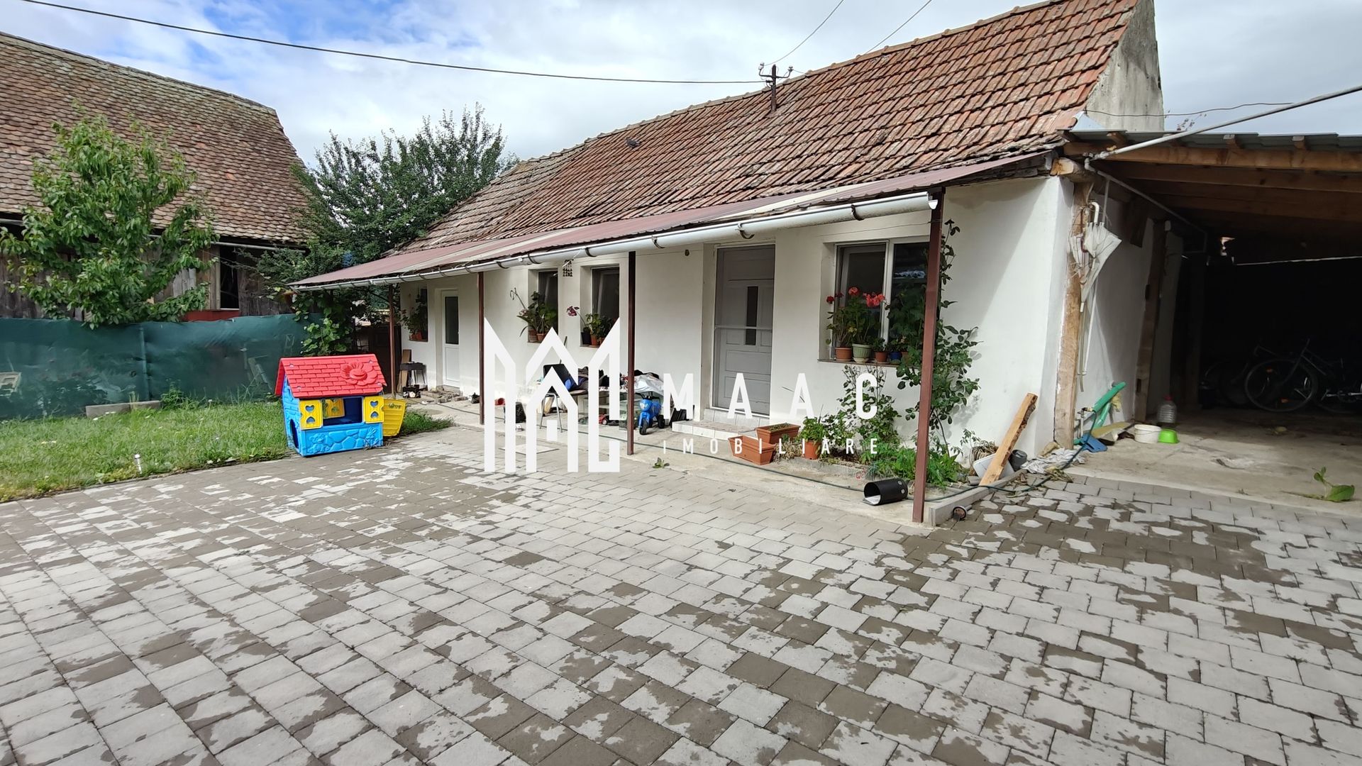 Casă 2 corpuri I 100 mpu  I Teren 970 mp I Front 25m I Săcel - Poză 11