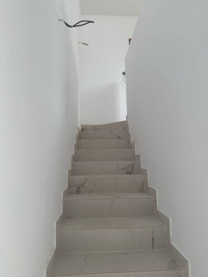 Duplex cu 3 dormitoare - Dumbravita - Poză 3