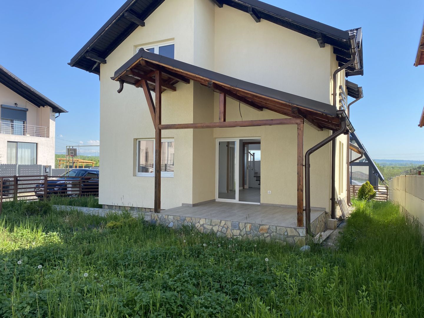 Liniste si confort! Vanzare casa la cheie, luminoasa in Priseaca! - Poză 16